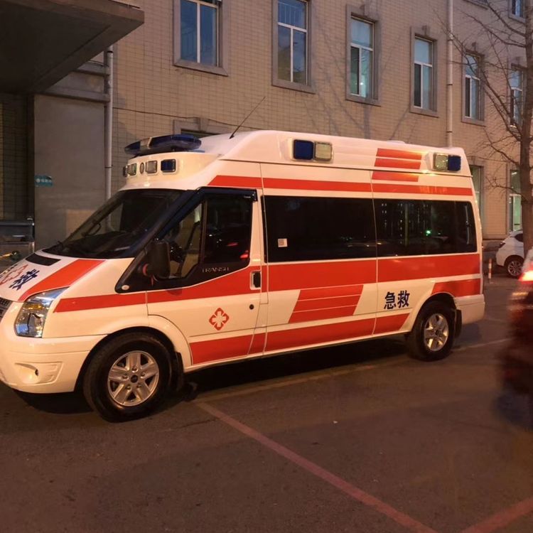 施甸夜间租赁救护车护送病人转院：安全转运的 8 大核心注意事项