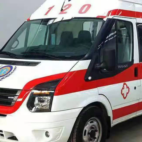 施甸非急救护送病人转院租赁救护车的优缺点对比